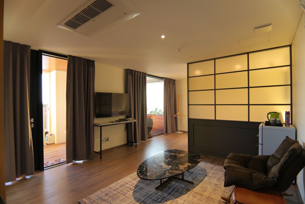 Suite, Terrace - Photo 4