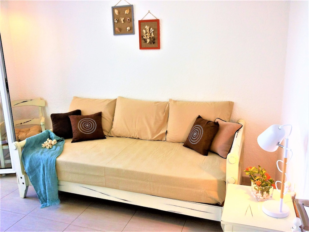 Comfort Apartment, 2 Bedrooms, Sea View