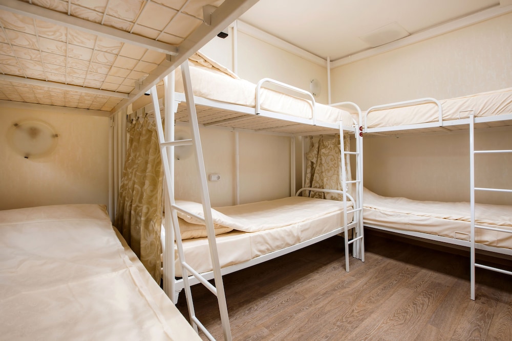 Shared Dormitory, Men only, Shared Bathroom (10 Beds) photo 1