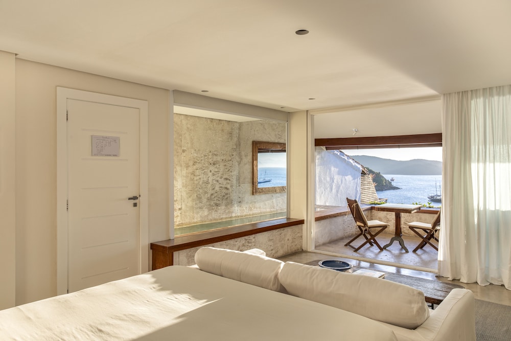 Luxury Suite, Balcony (Private Pool)