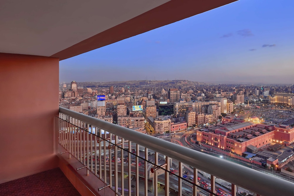 Executive Room, 1 King Bed, Accessible, City View