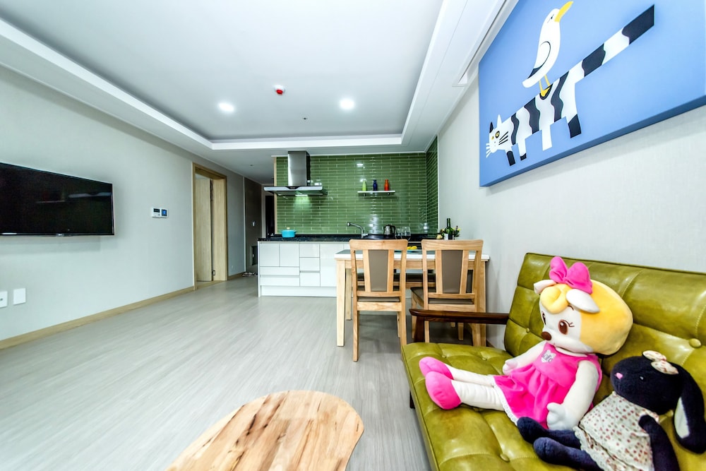 Family Room (Luxury B) photo 2