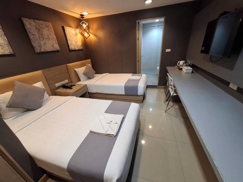 Superior Twin Room photo 2