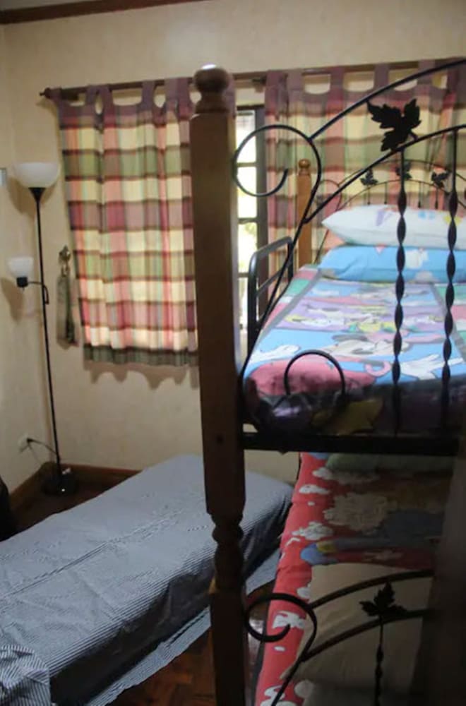 House, 3 Bedrooms photo 3