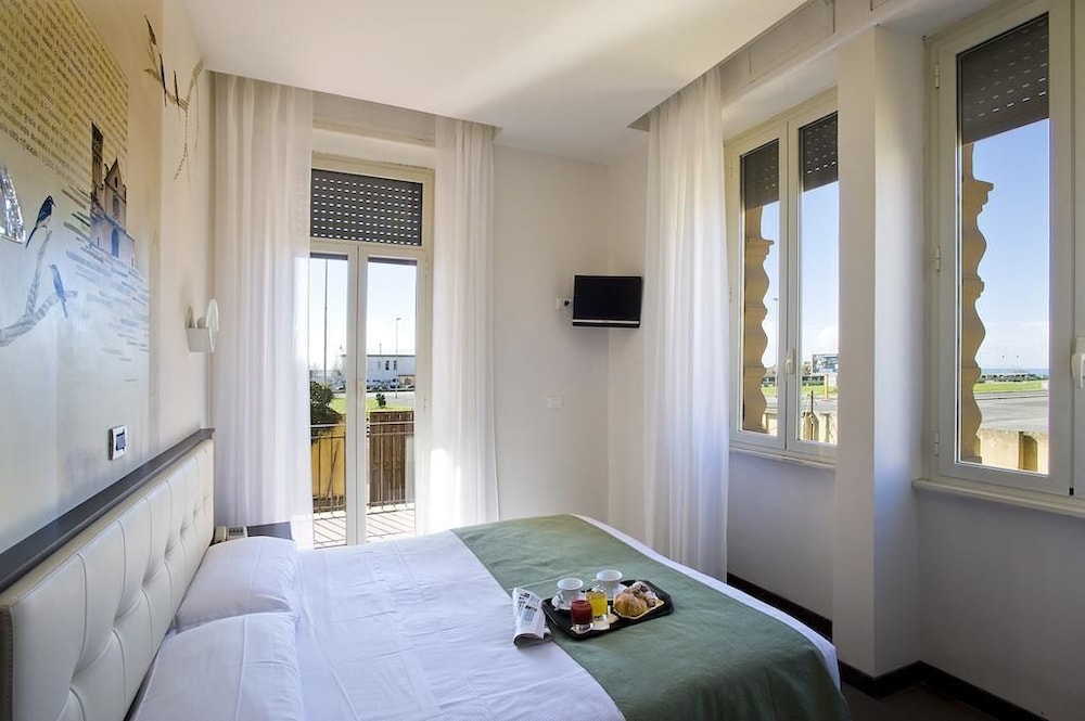 Double Room, Ocean View photo 3