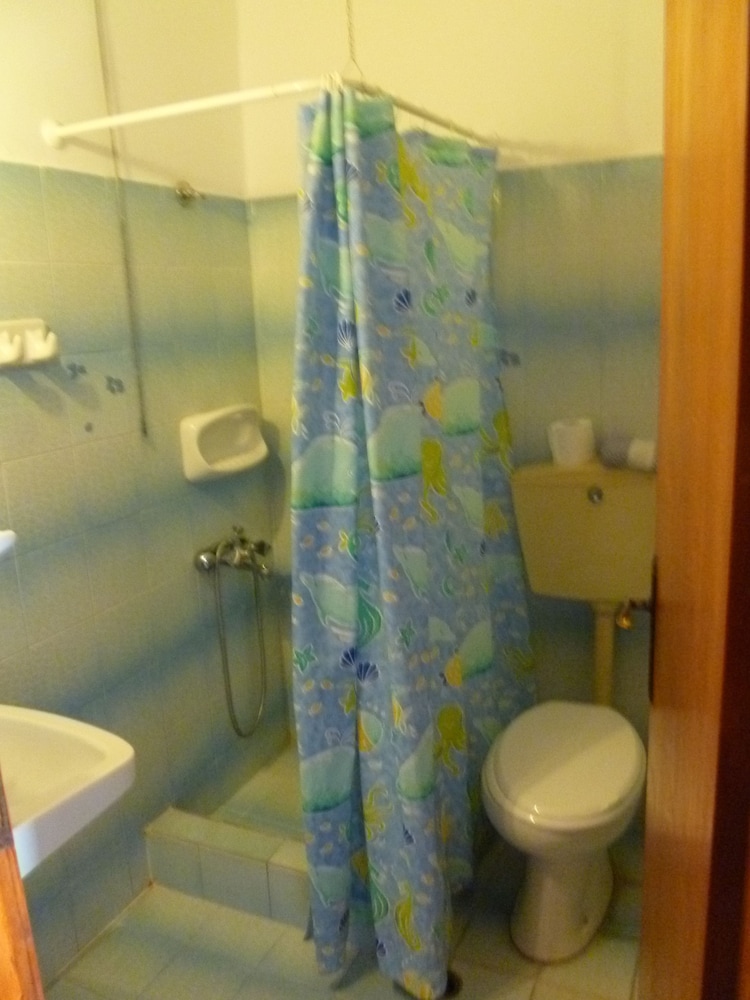 Standard Room photo 3