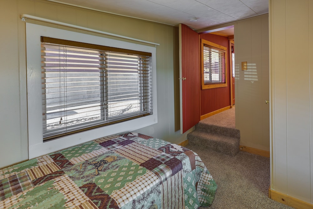 House (2 Bedrooms) photo 1