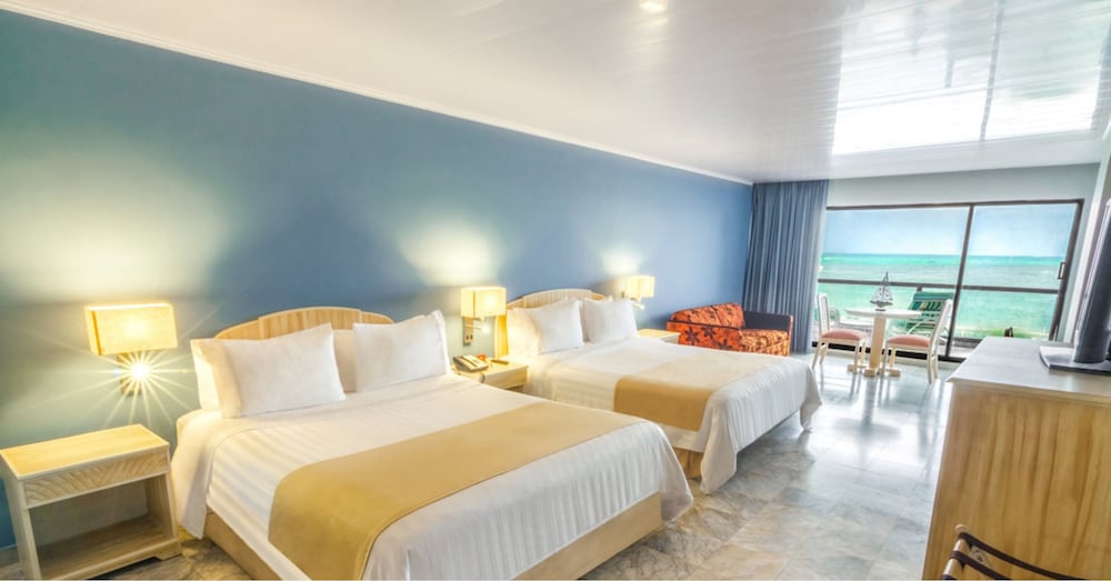 Standard Triple Room, Sea View photo 1