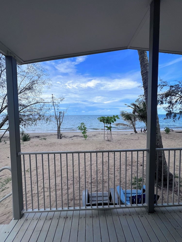 Cabin, 2 Bedrooms, Ocean View - Photo 17