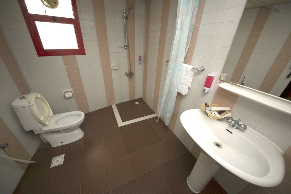 Deluxe Double or Twin Room, 2 Twin Beds, City View photo 3