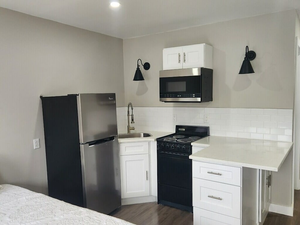 Studio Suite photo 2