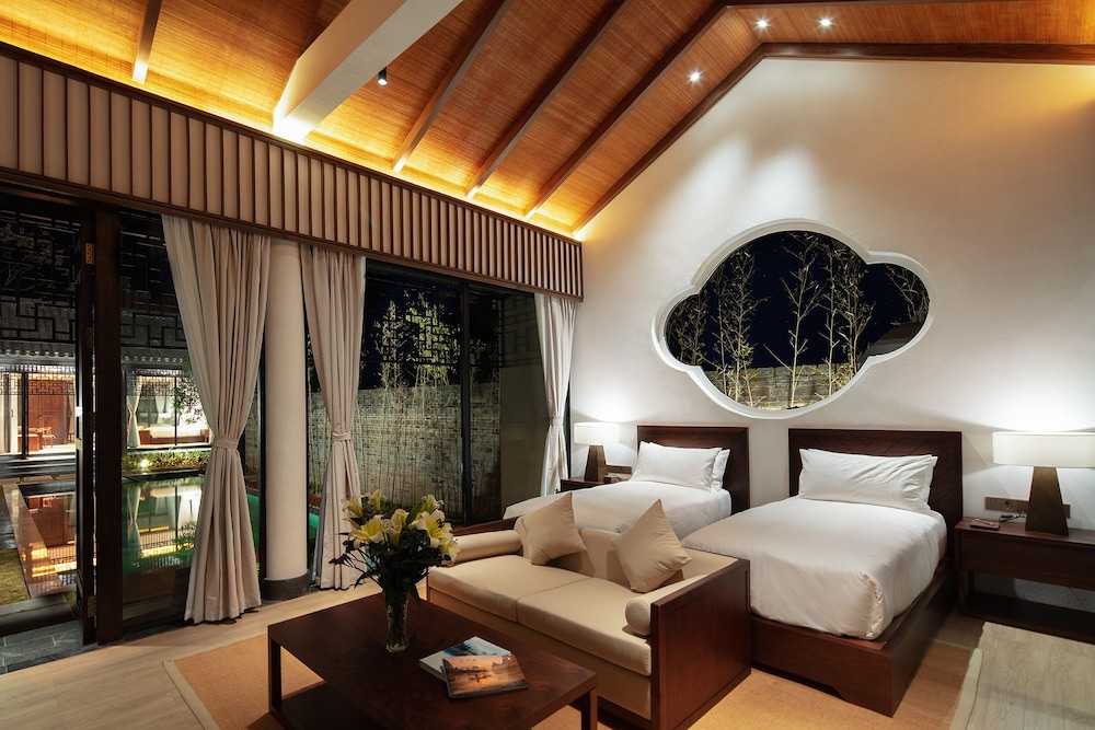 Private Villa Twin Bed photo 1