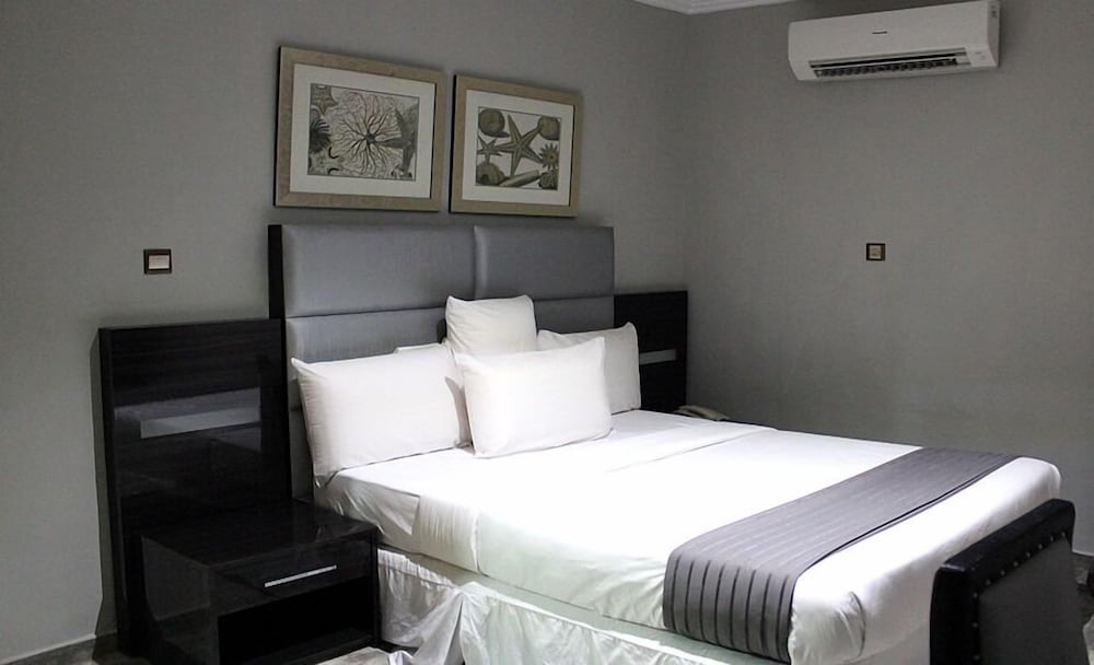 Basic Room photo 2