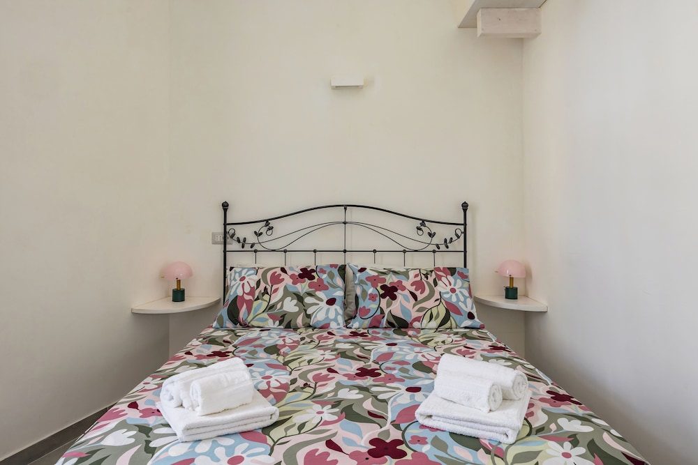 Quadruple Room (0 Bedroom)