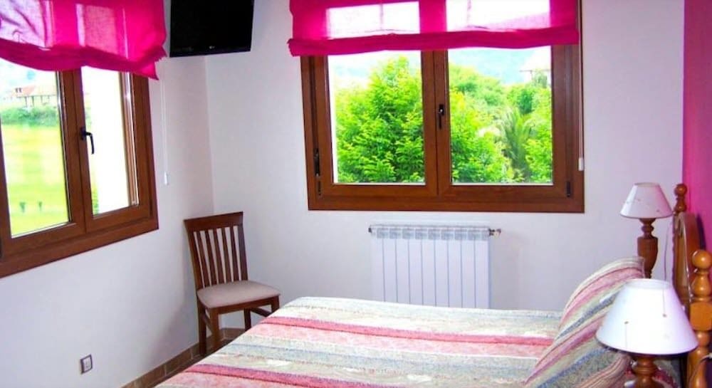 Double or Twin Room photo 2