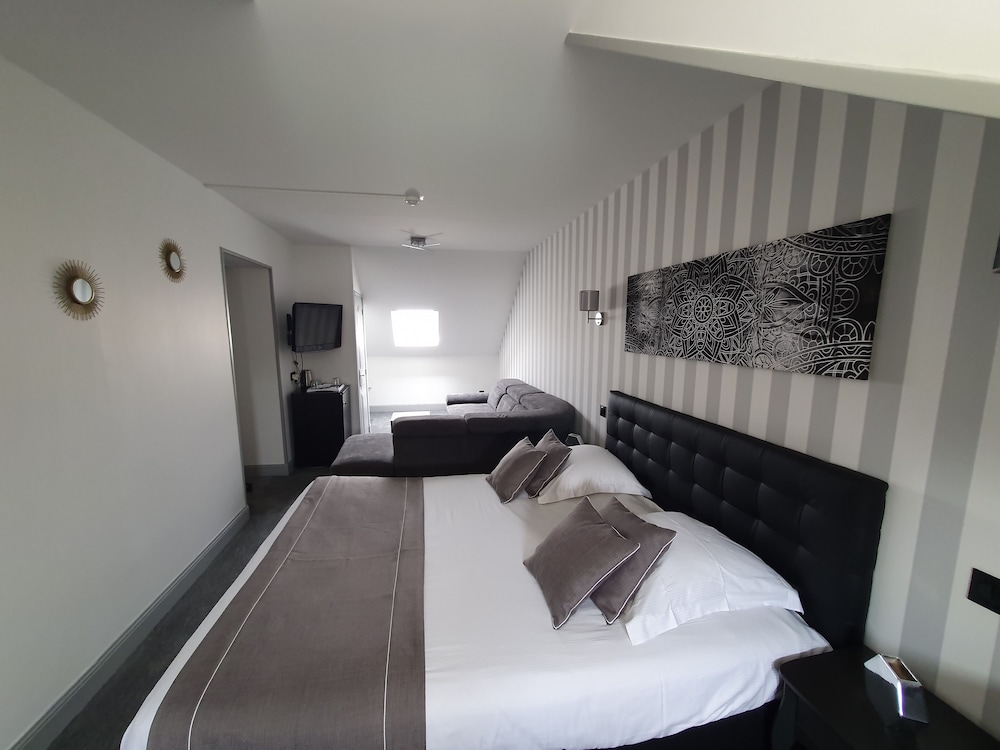 Superior Double Room photo 2