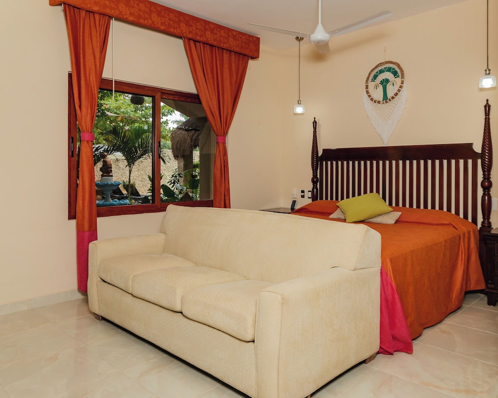 Deluxe Triple Room, Non Smoking, Garden View