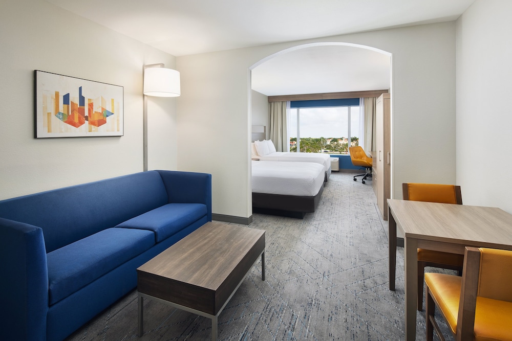 Suite, Multiple Beds - Photo 1
