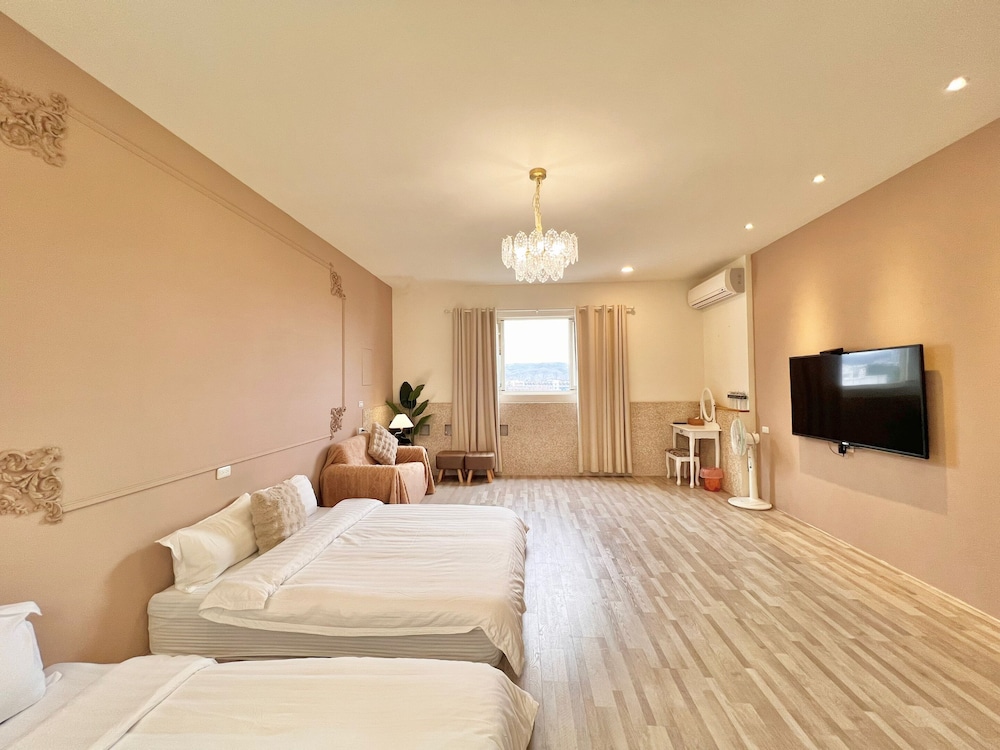 Superior Quadruple Room photo 1