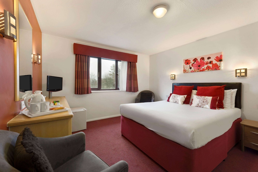 Room, 1 Double Bed, Non Smoking - Photo 1