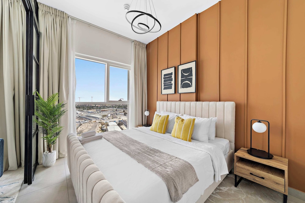 Royal Apartment, 1 Bedroom, Balcony, City View photo 1