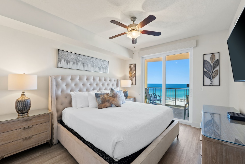 Condo, 3 Bedrooms, Ocean View (1802)