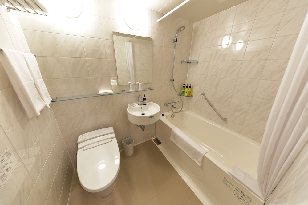 Standard Double Room, Non Smoking (Barrier-Free) photo 3