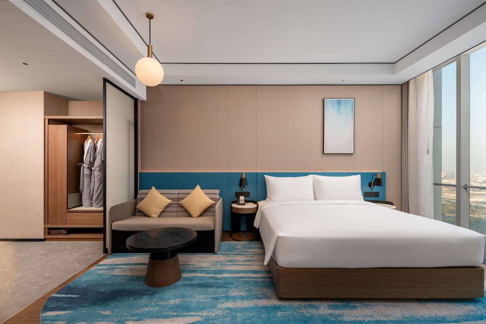 Premium Room, 1 King Bed