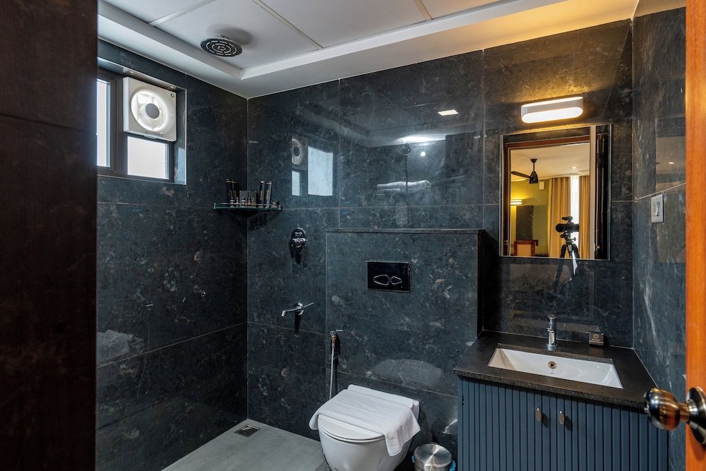 Premium Double Room photo 3