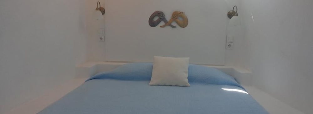Junior Apartment - Photo 1