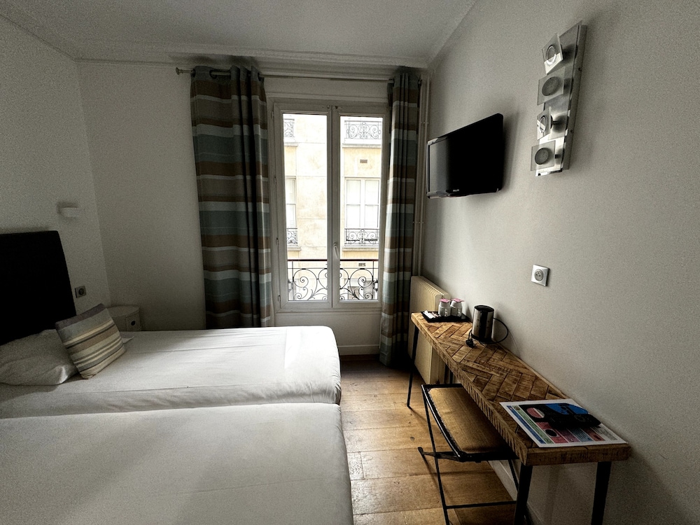 Superior Room 2, Twin beds 2 persons photo 2