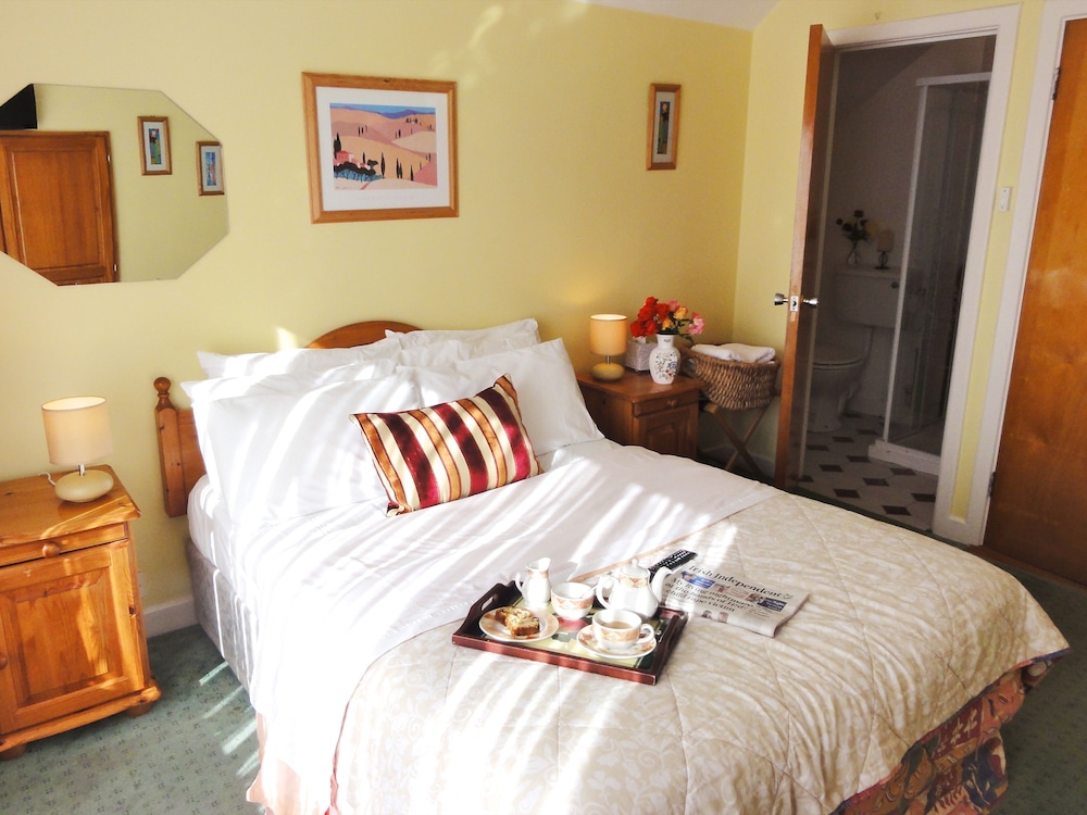 Double Room, Ensuite, Garden View
