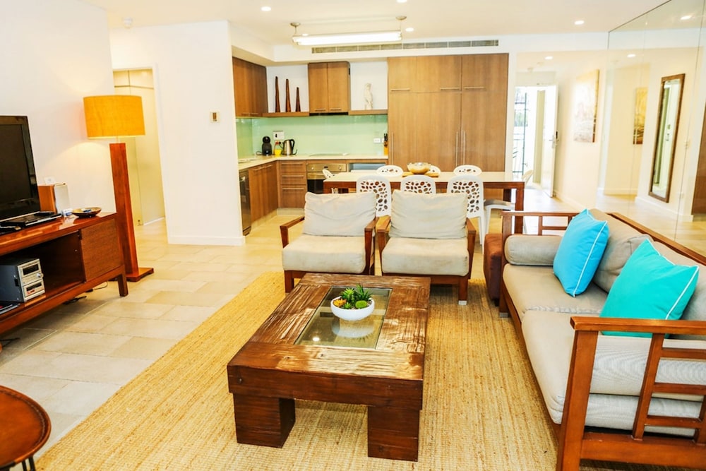 3 Bedroom Apartment Balinese Style Resort photo 3