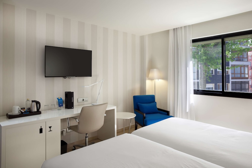 Standard Room - Photo 1