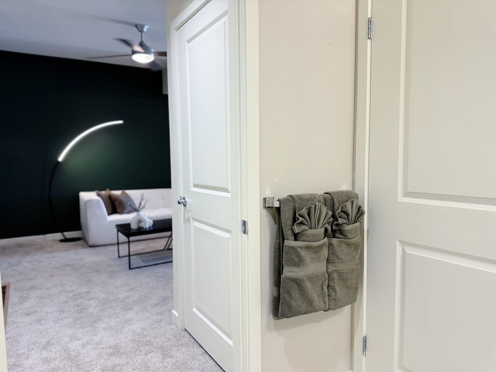 Stylish Retreat W Pool GYM Parking 10min to Cedars, Fotografia 17
