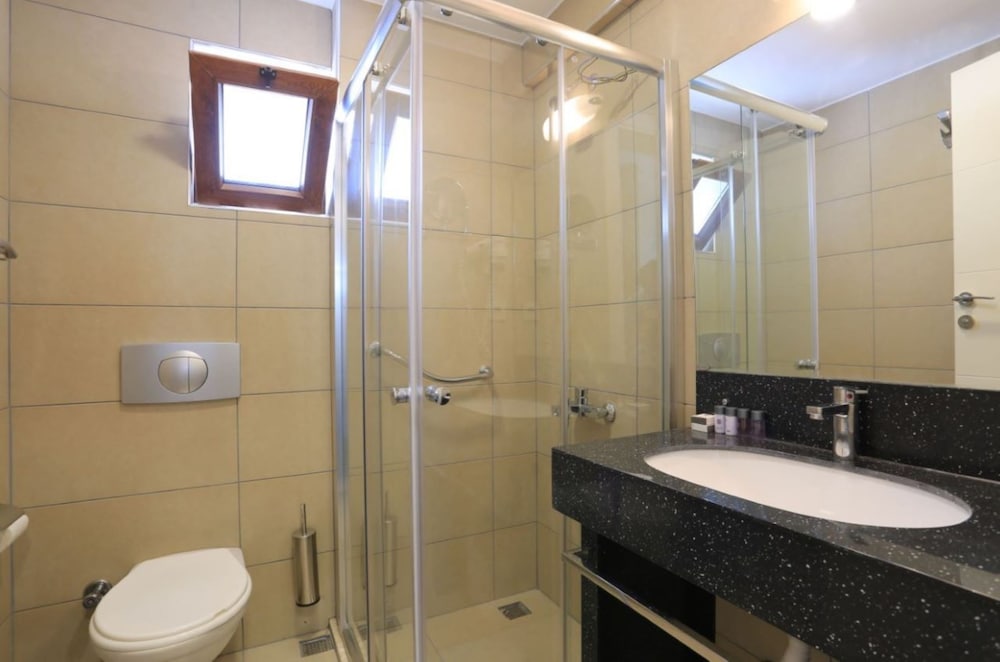 Standard Double or Twin Room, Sea View photo 2