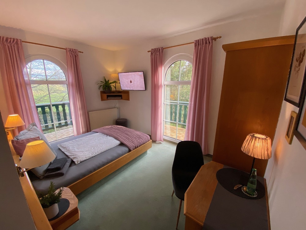 Deluxe Single Room photo 1