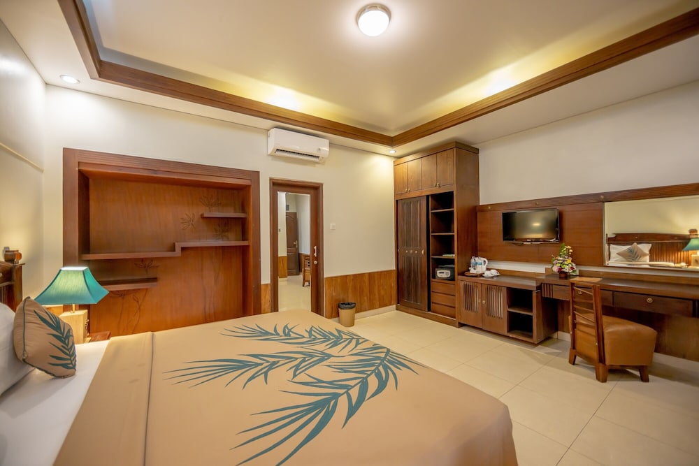 Standard Room, Pool View