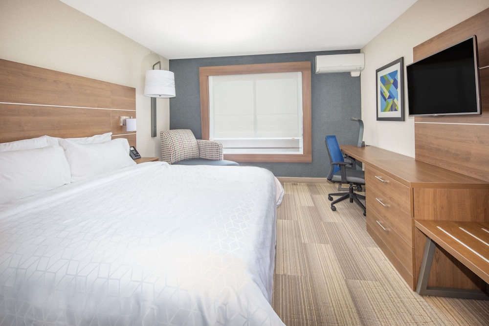 Suite, 1 Bedroom (1 King) - Photo 3
