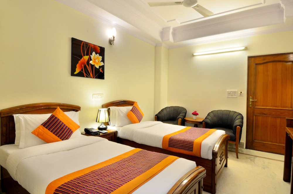 Deluxe Room With Free Wifi - Photo 1