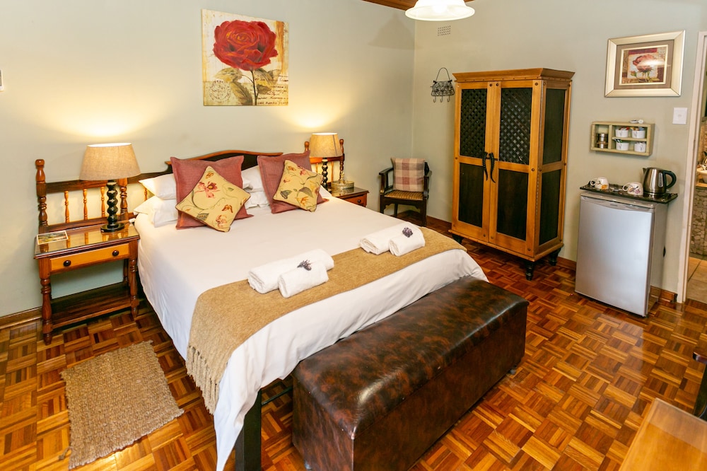Room (5) photo 2