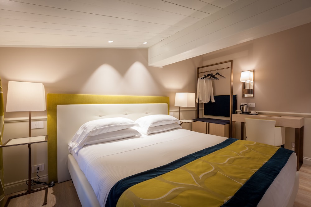 Comfort Room - Photo 2