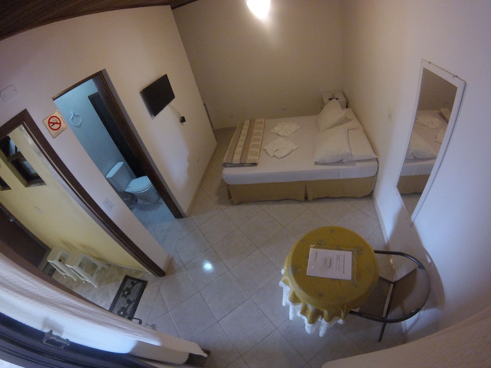 Deluxe Twin Room, 1 Bedroom, Private Bathroom photo 1