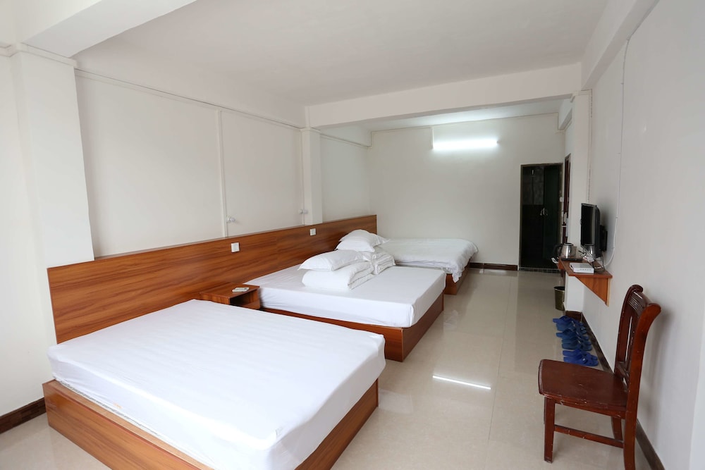 Triple Room, Balcony
