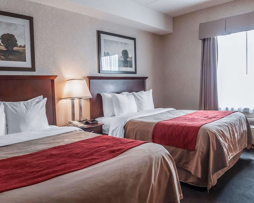 Standard Room, 2 Queen Beds, Non Smoking - Photo 1