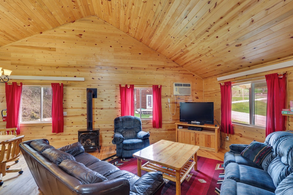 House (2 Bedrooms) photo 2