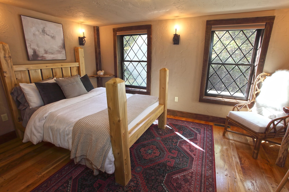 Deluxe Chalet photo 1