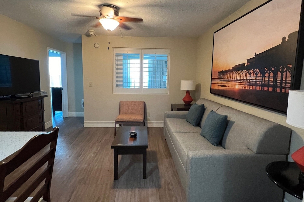 Suite, 1 Bedroom, Ocean View photo 2