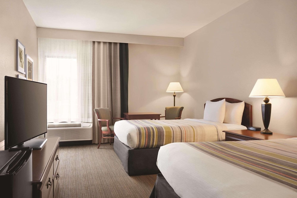 Studio Suite, 2 Queen Beds, Non Smoking - Photo 1