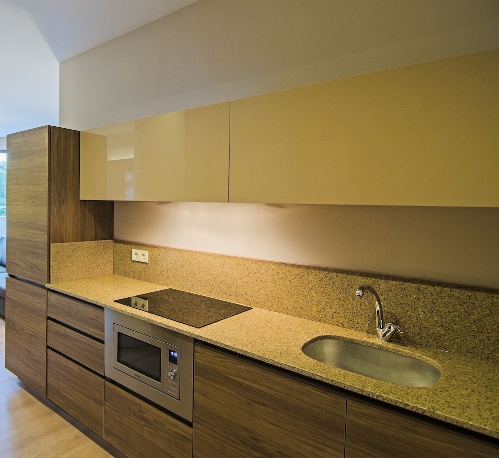 SUITE photo 3